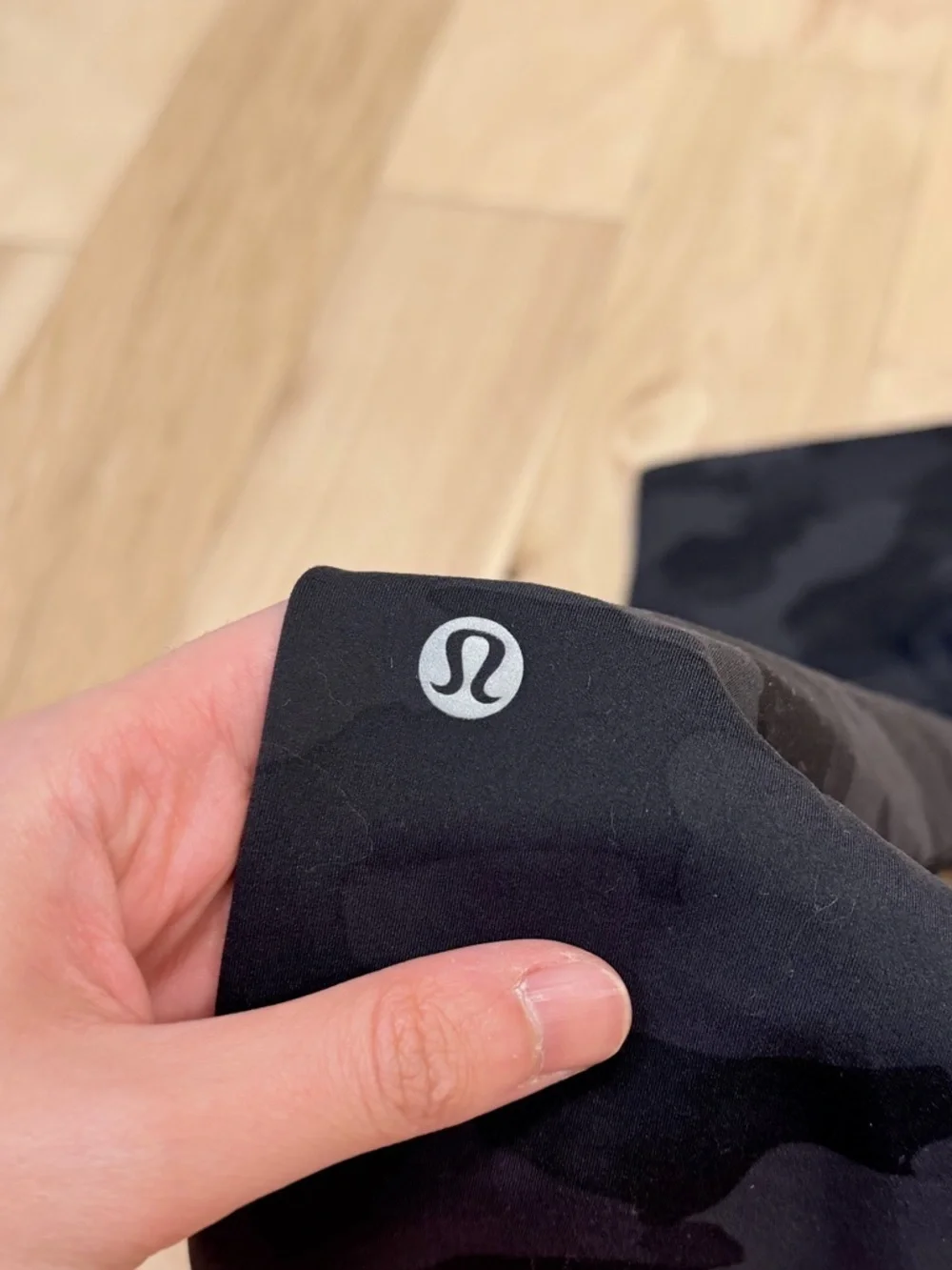 Lululemon Women’s Wunder Train High-Rise Crop 23